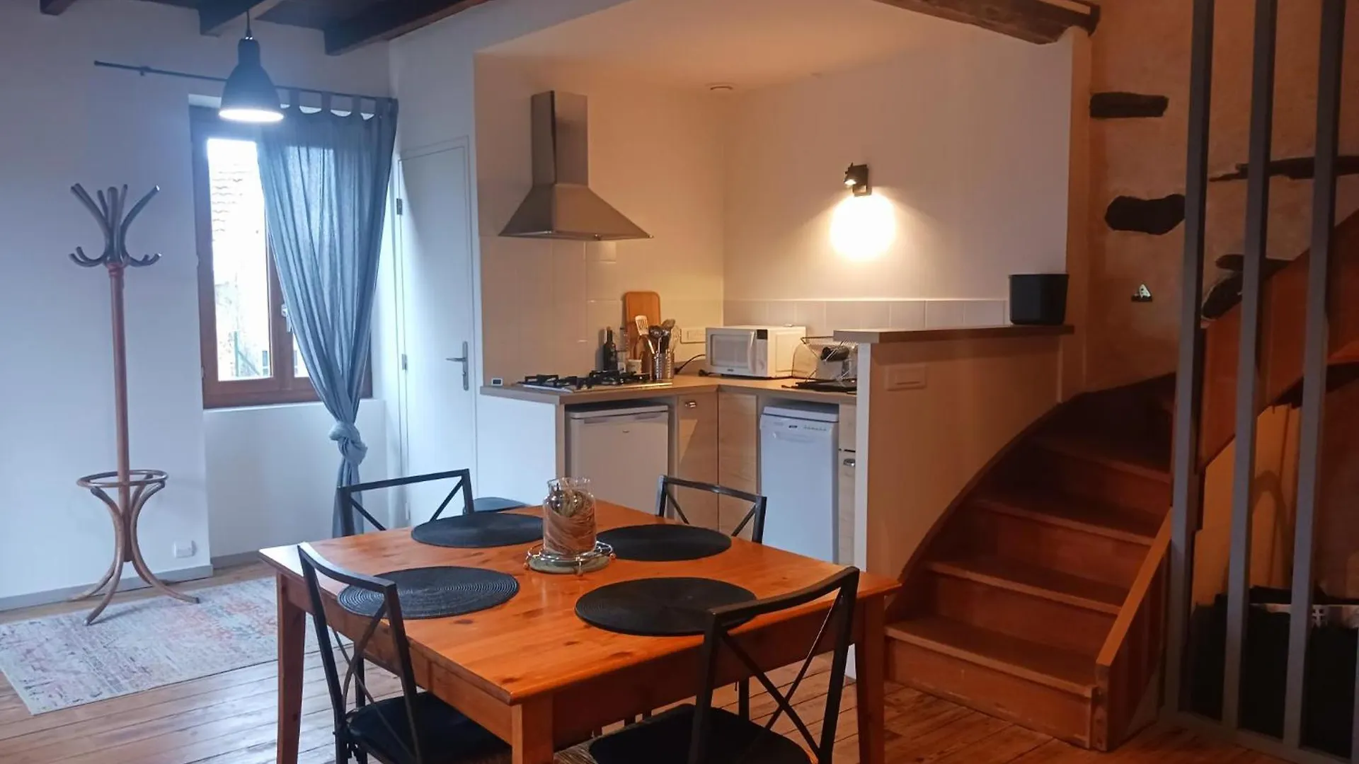 Holiday home Gite La Maison De Popey Saint-Romain-de-Popey